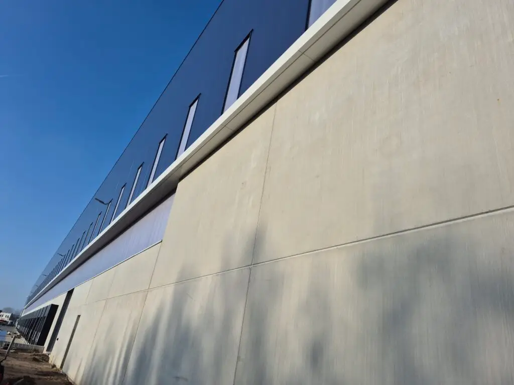 Project DC Giant Veghel - De Bever Aluminium Composiet