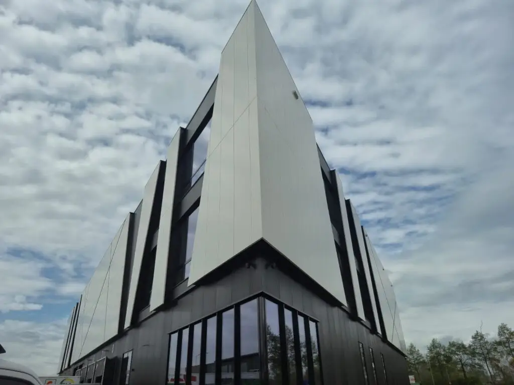 Project Nijkerk – Aluminium composiet gevel